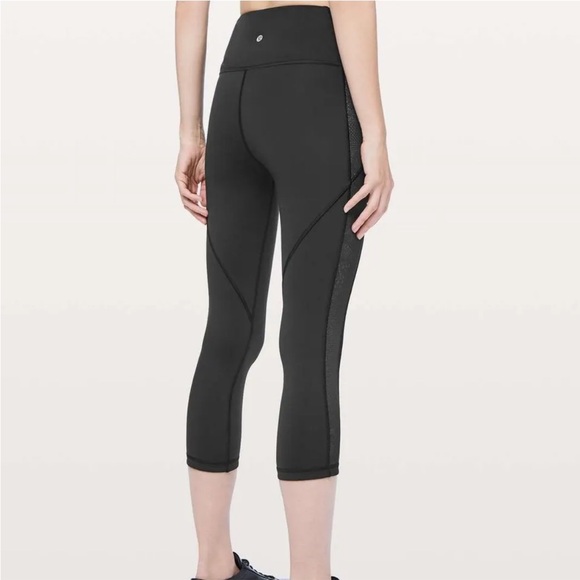 Lululemon Athletica Women's Power Lines Crop Pant 21" Size 10 - Picture 2 of 7